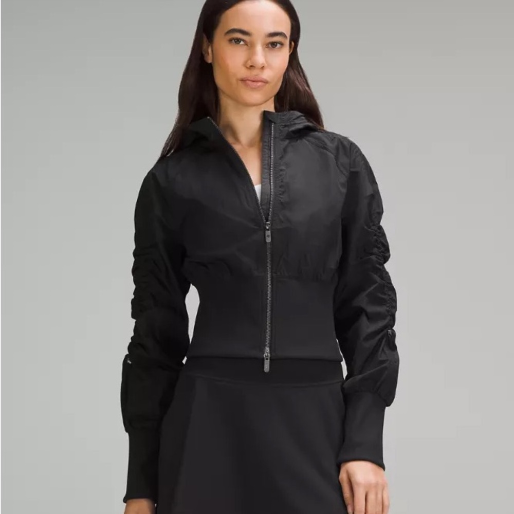 Lululemon ruched ribbed-waist jacket